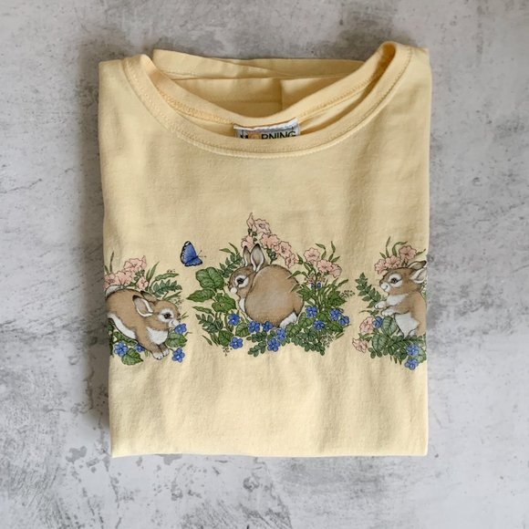Vintage Tops - Vintage Bunny Tee / L / Morning Sun
